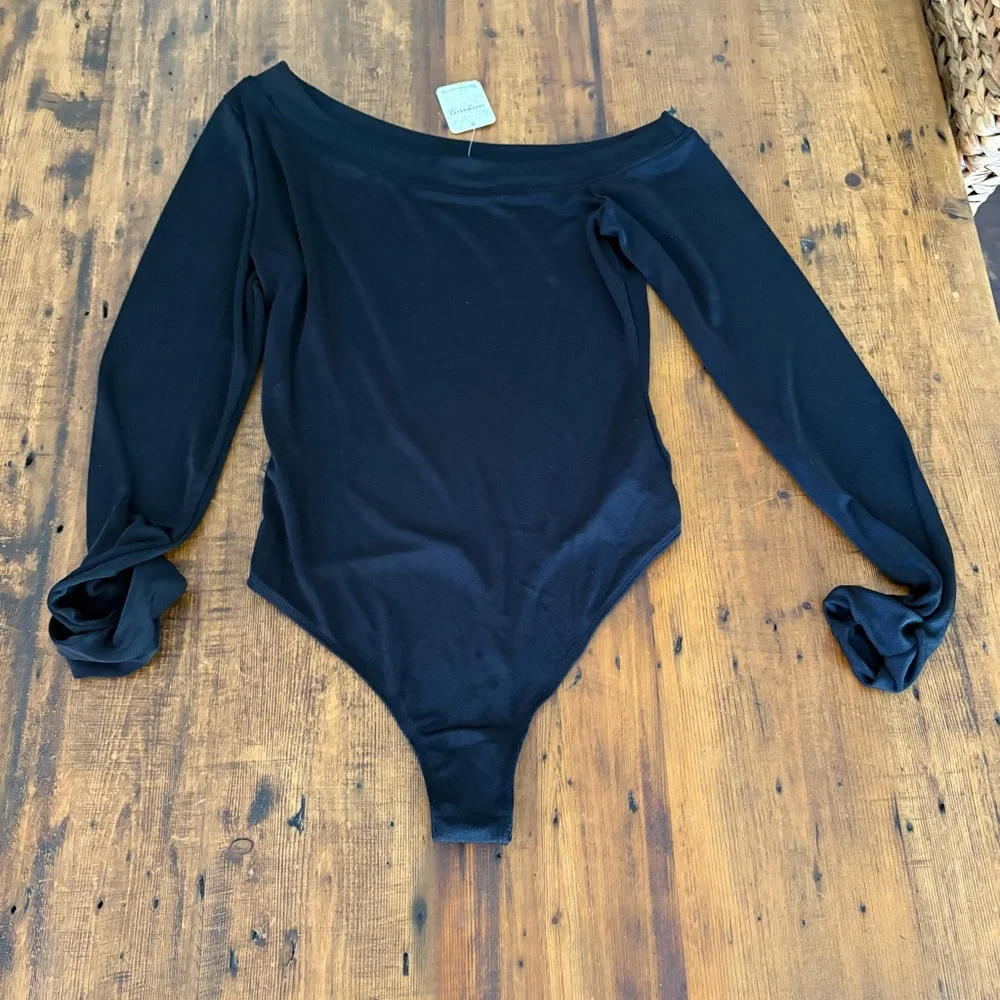 Intimately Free People That Hot Black Off Shoulder Bodysuit NWT Sz L